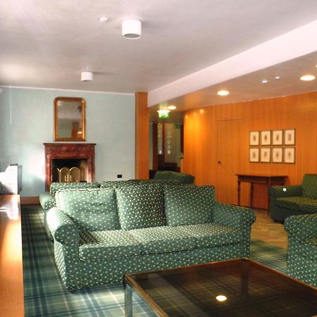 Residence Hotel Sport Campiglio มาดอนนาดีกัมปิโญ ภายนอก รูปภาพ