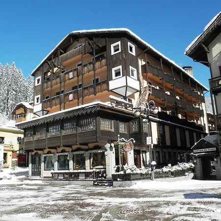 Residence Hotel Sport Campiglio มาดอนนาดีกัมปิโญ ภายนอก รูปภาพ