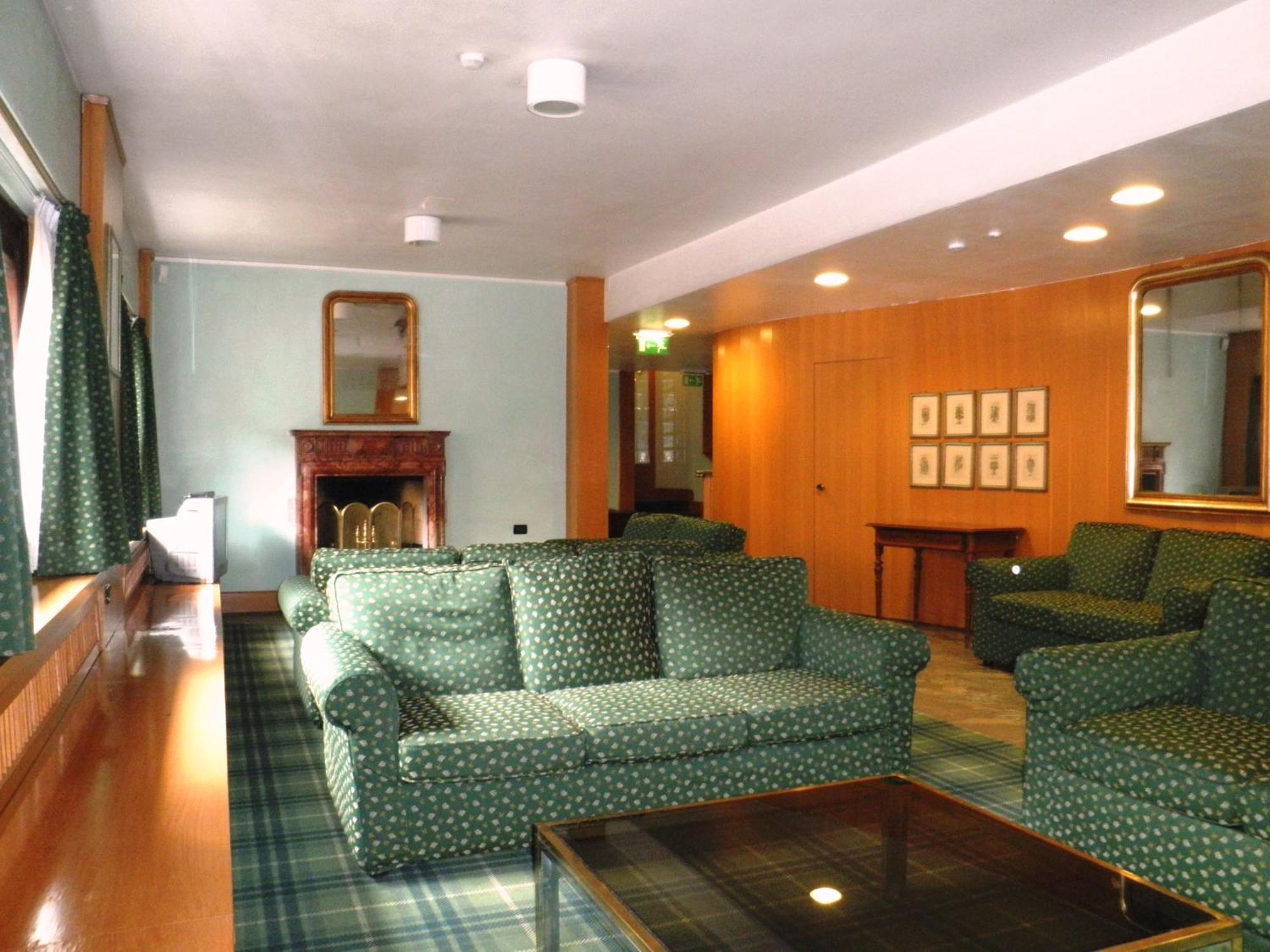 Residence Hotel Sport Campiglio มาดอนนาดีกัมปิโญ ภายนอก รูปภาพ