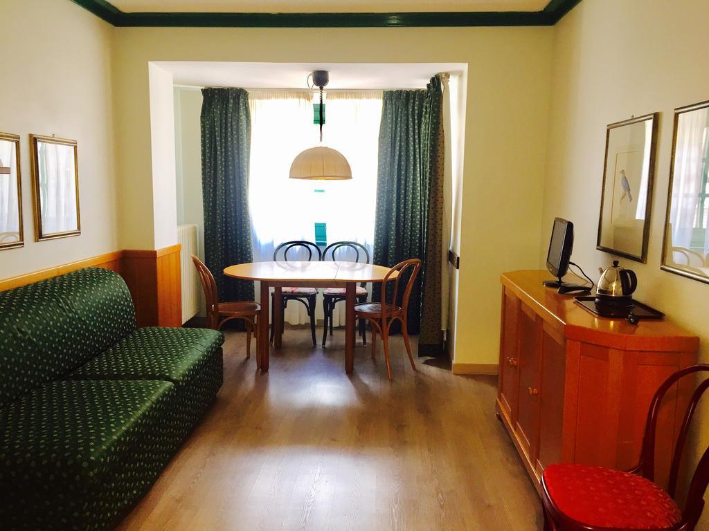Residence Hotel Sport Campiglio มาดอนนาดีกัมปิโญ ภายนอก รูปภาพ